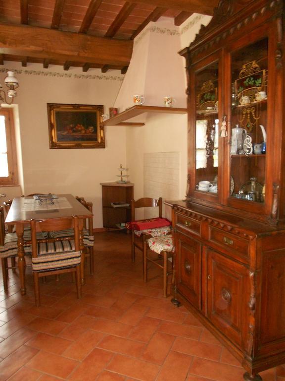 Podere Buriano أريتسو الغرفة الصورة